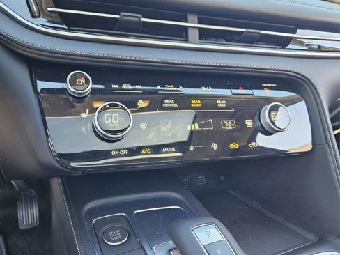 Certified 2025 INFINITI QX60 Pure image 20