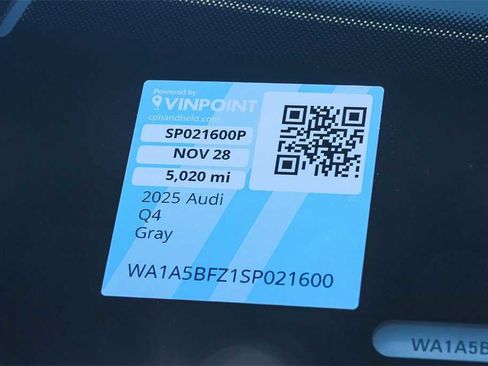 Used 2025 Audi Q4 e-tron Premium w/ Convenience Package image 29