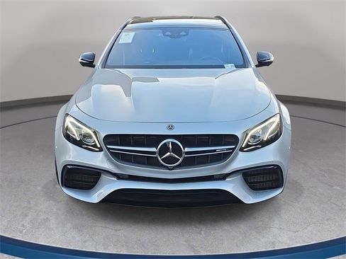 Used 2019 Mercedes-Benz E 63 AMG S image 3