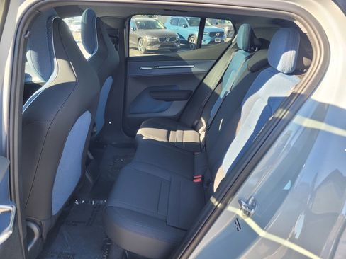 New 2026 Volvo EX30 Plus w/ Protection Package Premier image 12