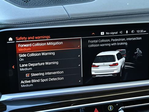 Used 2021 BMW X7 xDrive40i w/ Executive Package image 35