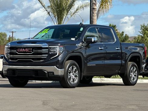 Used 2025 GMC Sierra 1500 SLT AWD/4WD image 8