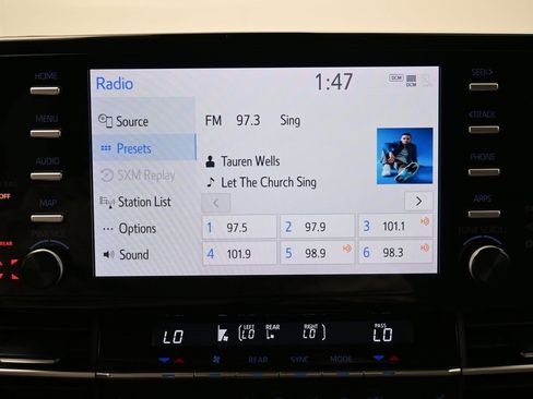 Certified 2024 Toyota Sienna XLE image 20