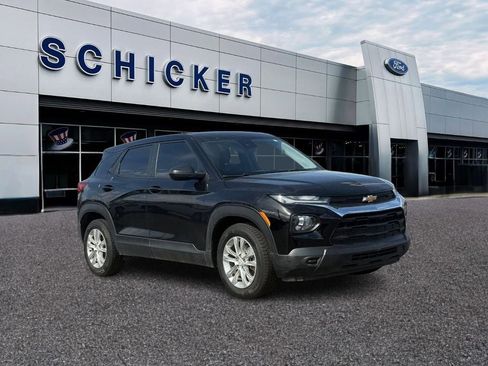 Used 2023 Chevrolet TrailBlazer LS FWD image 1