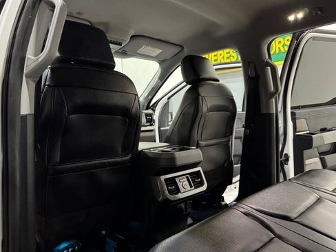 Used 2023 Ford F250 Lariat AWD/4WD image 17