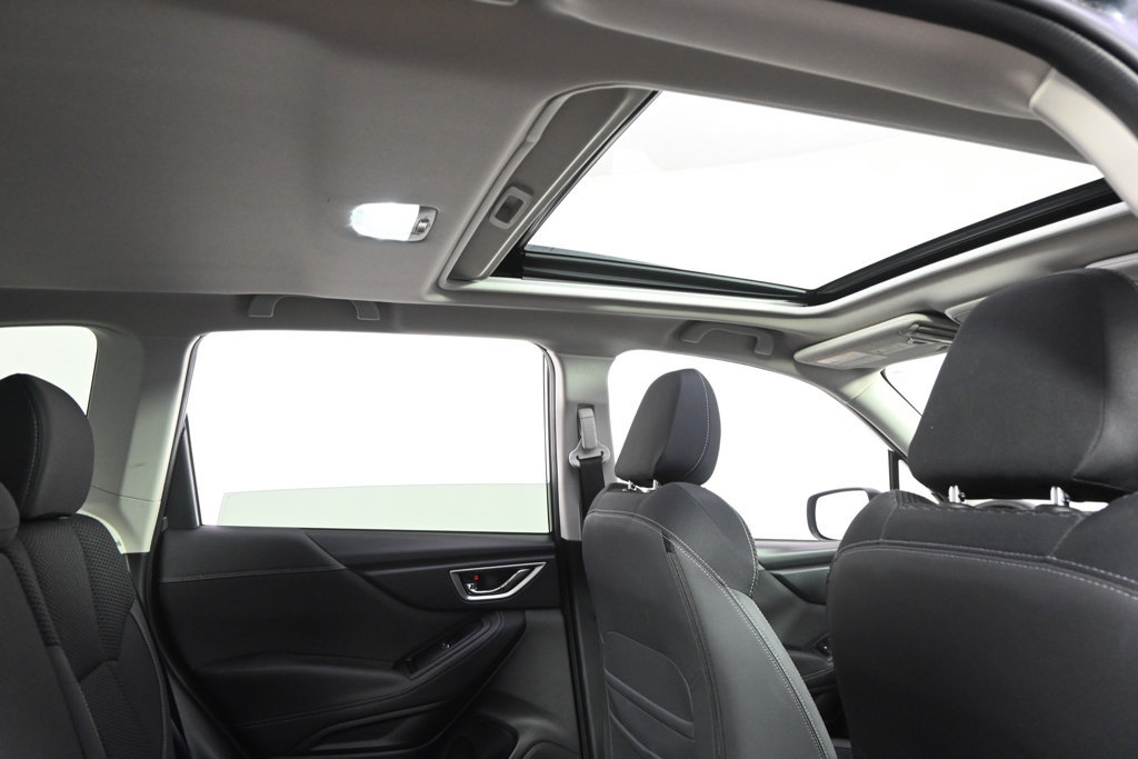 Used 2019 Subaru Forester Premium AWD/4WD image 17