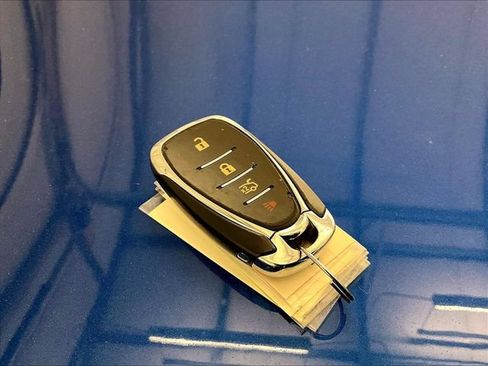 Used 2016 Chevrolet Camaro LT RWD image 9