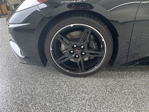 Used 2022 Chevrolet Corvette Stingray Premium Cpe w/ Z51 Performance Package RWD image 13