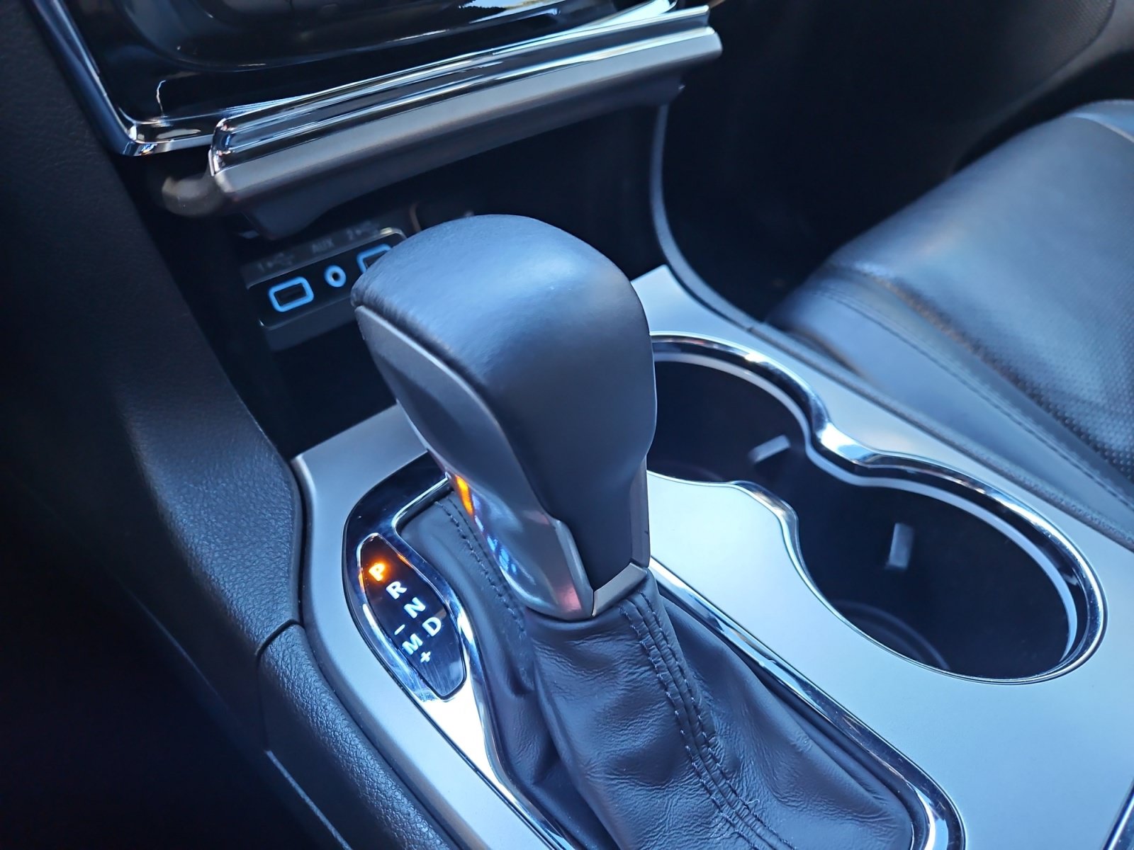 Used 2019 Jeep Grand Cherokee Limited w/ Luxury Group II AWD/4WD image 26