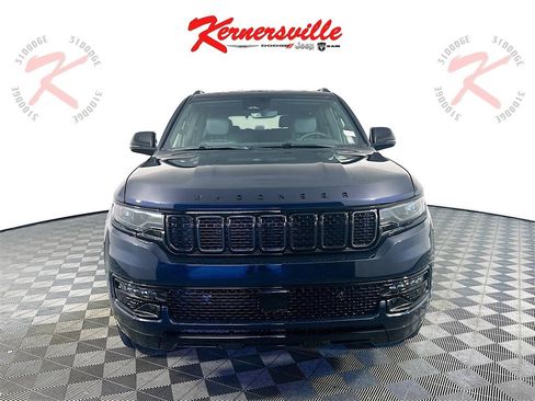 New 2025 Jeep Wagoneer Series II w/ Premium Group I image 2