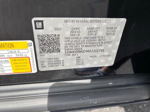 Used 2017 GMC Acadia Limited SLT image 14