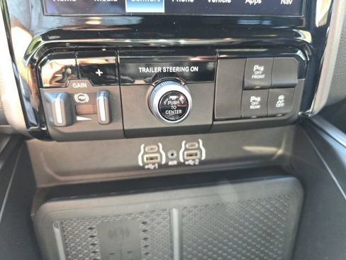 Used 2026 RAM 1500 Big Horn AWD/4WD image 22