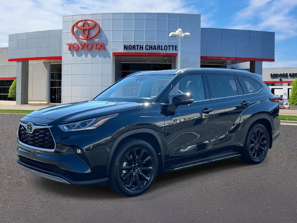 Used 2023 Toyota Highlander Platinum FWD image 5