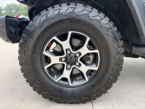 Used 2020 Jeep Wrangler Unlimited Rubicon AWD/4WD image 12