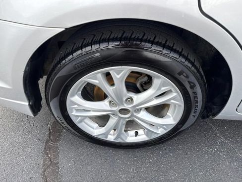 Used 2012 Ford Fusion SE FWD image 11
