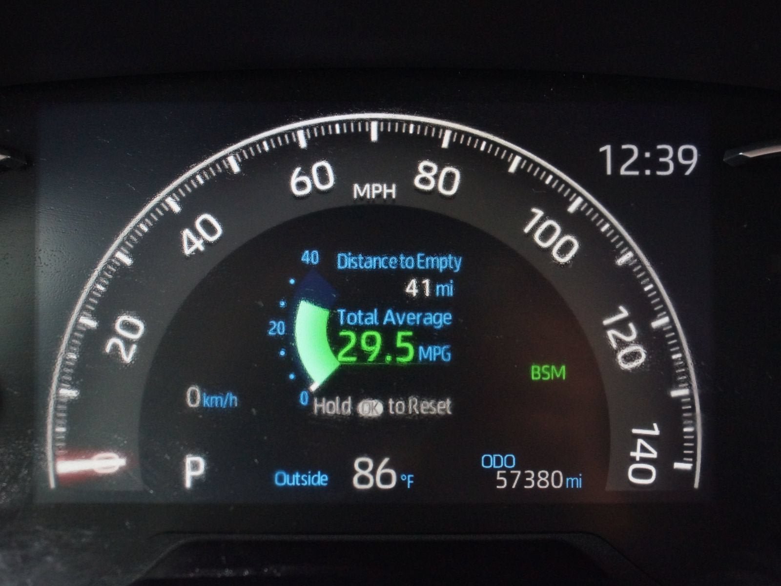 Used 2019 Toyota RAV4 Limited w/ Advanced Technology Package FWD image 4