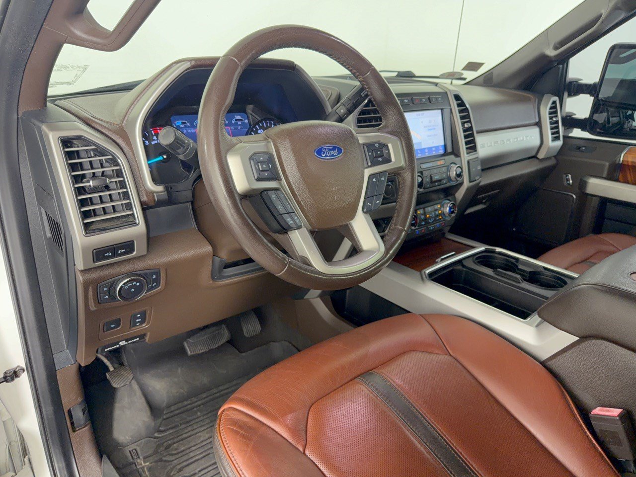 Used 2020 Ford F250 King Ranch w/ King Ranch Ultimate Package AWD/4WD image 4