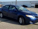 Used 2010 Toyota Camry LE image 2