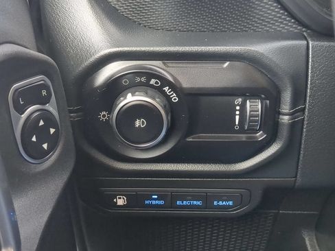 Used 2024 Jeep Wrangler Unlimited Rubicon 4xe AWD/4WD image 20