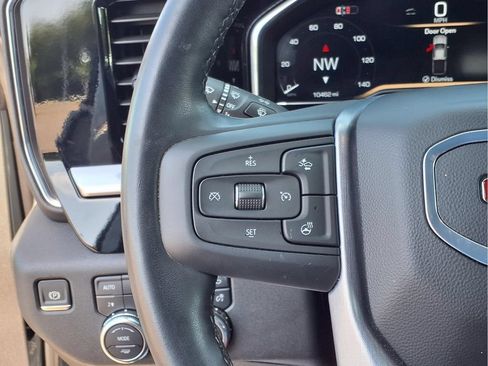 Used 2024 GMC Sierra 2500 SLT w/ SLT Premium Package AWD/4WD image 14