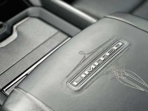 Used 2022 RAM 1500 Limited AWD/4WD image 14