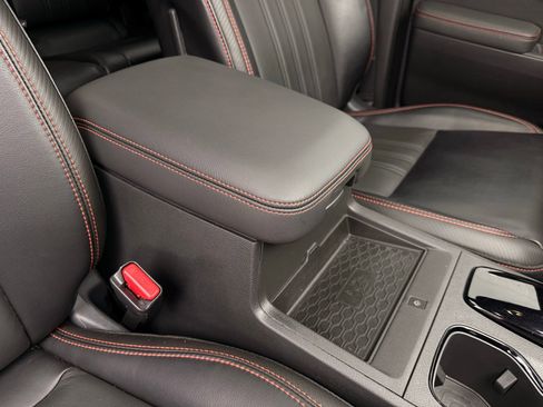 Used 2024 Nissan Frontier PRO-4X w/ Pro Premium Package image 25