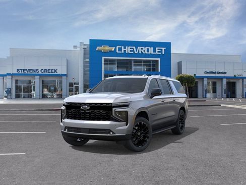 New 2026 Chevrolet Suburban Premier AWD/4WD image 8