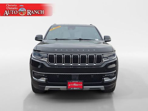 Used 2022 Jeep Wagoneer Series II AWD/4WD image 8