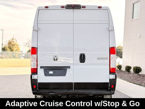 Used 2024 RAM ProMaster 2500 w/ Convenience Group FWD image 9