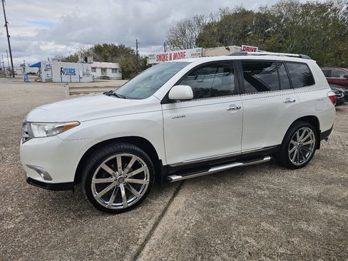 Used 2012 Toyota Highlander Limited image 6