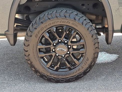 Used 2025 Chevrolet Silverado 2500 LT w/ All Star Edition image 29