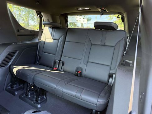 Used 2023 Chevrolet Tahoe RST w/ Sport Performance Package AWD/4WD image 13