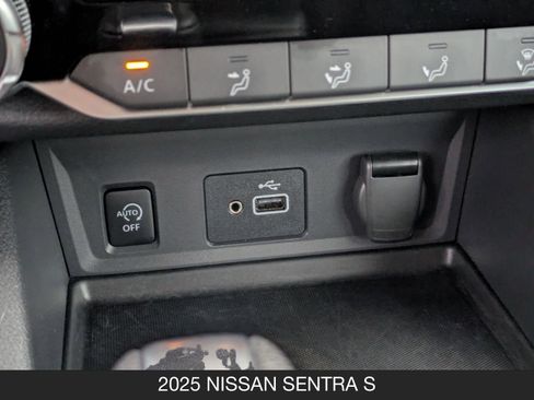Certified 2025 Nissan Sentra S image 20