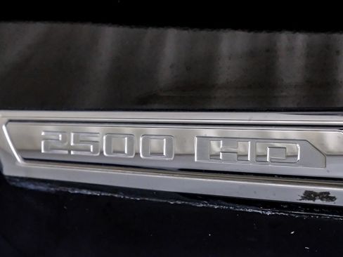 Used 2024 Chevrolet Silverado 2500 High Country w/ High Country Premium Package AWD/4WD image 46
