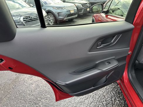 Used 2023 Toyota Prius LE image 12