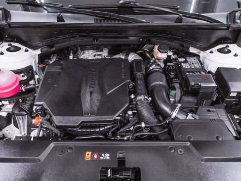 Used 2025 Hyundai Santa Fe Calligraphy image 27