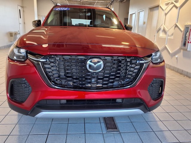 Used 2025 MAZDA CX-70 Plug-In Hybrid w/ Premium Plus AWD/4WD image 5