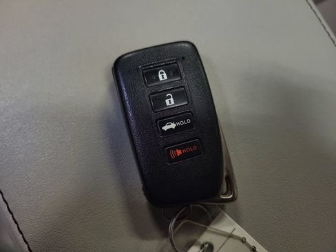 Used 2013 Lexus GS 350 w/ Luxury Pkg RWD image 20