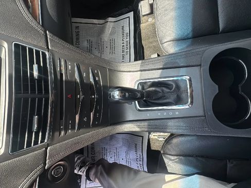Used 2015 Lincoln MKT AWD w/ Equipment Group 201A image 22