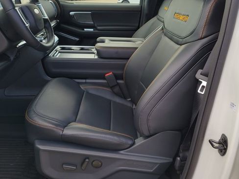 New 2026 Ford Expedition Tremor image 9