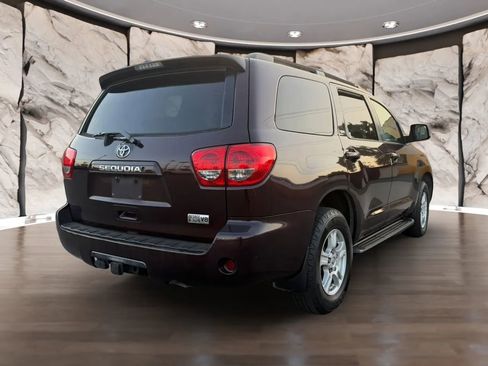 Used 2015 Toyota Sequoia SR5 w/ Premium Package RWD image 6
