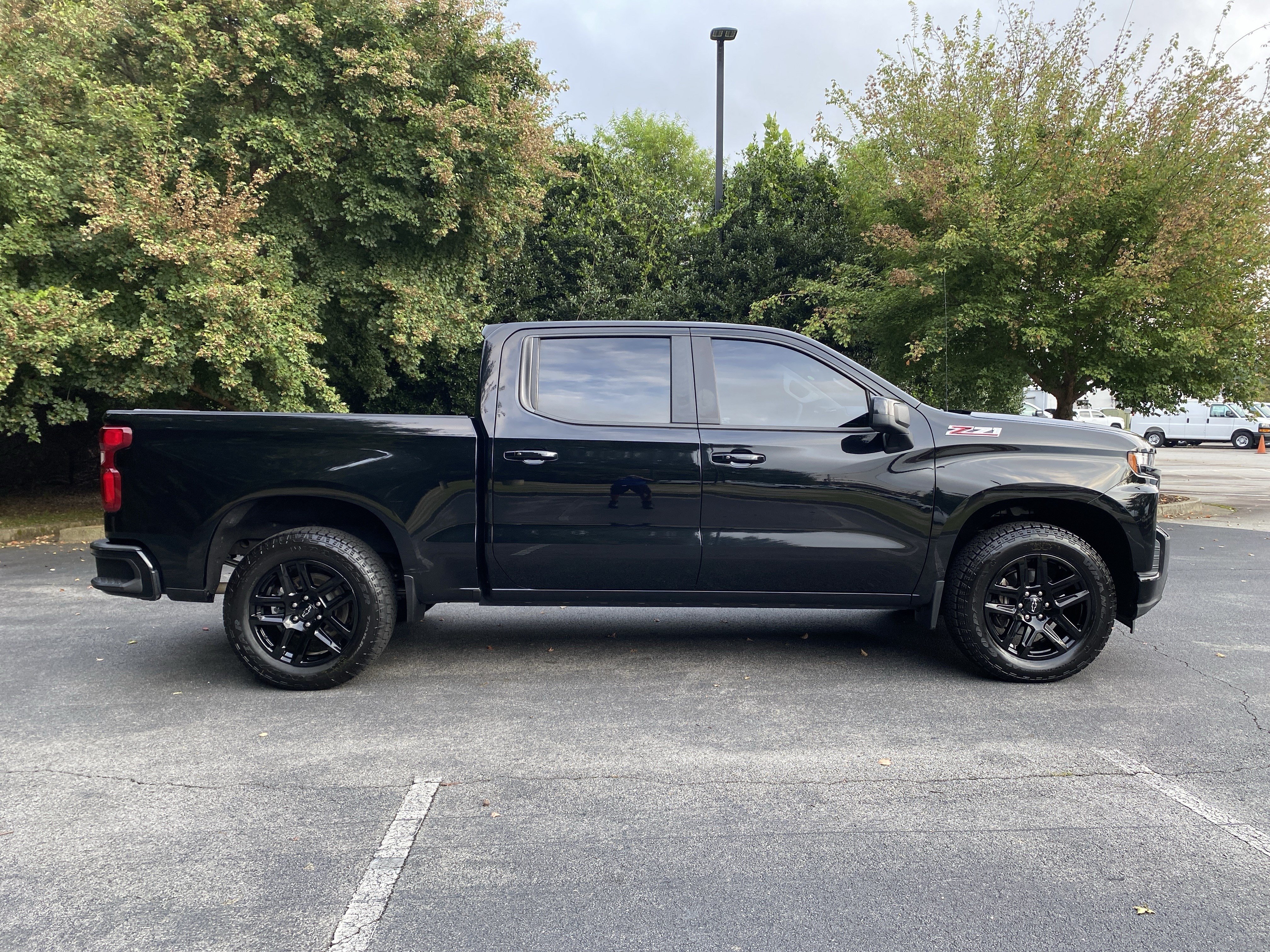 Used 2019 Chevrolet Silverado 1500 RST AWD/4WD image 10