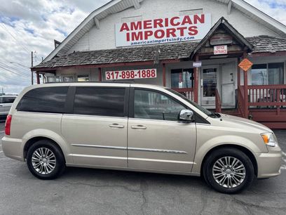 Used 2014 Chrysler Town & Country Touring-L