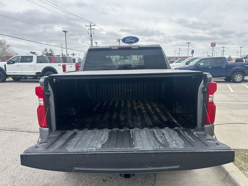 Used 2021 Chevrolet Silverado 1500 Custom Trail Boss image 16