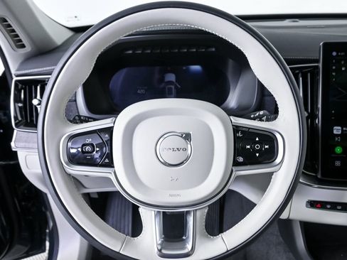 Certified 2026 Volvo XC90 B6 Ultra w/ Protection Package AWD/4WD image 11