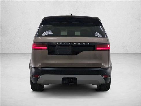 Certified 2026 Land Rover Discovery S AWD/4WD image 7