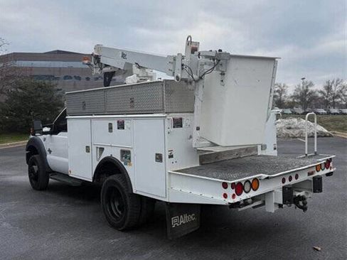 Used 2014 Ford F450 XL w/ Power Equipment Group image 2