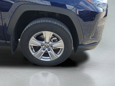 Used 2025 Toyota RAV4 XLE w/ Convenience Package AWD/4WD image 25