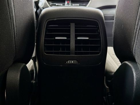 Used 2021 Ford Escape SE w/ Convenience Package FWD image 26