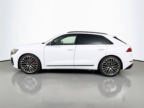 New 2026 Audi SQ8 Prestige image 4